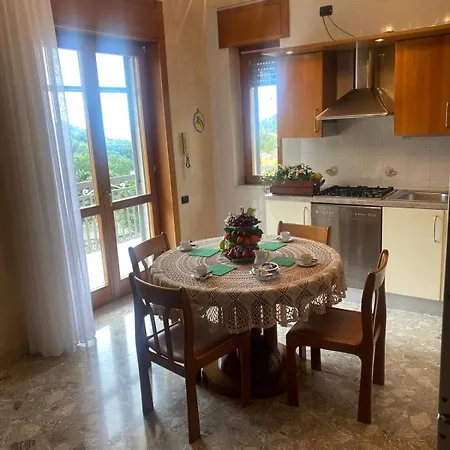 Il Limoneto Di Giovi Bed and breakfast 4*