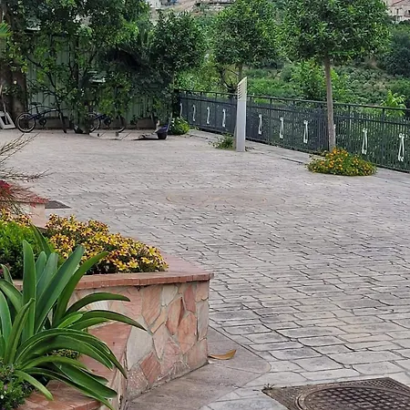 Bed & Breakfast Il Limoneto Di Giovi Salerno